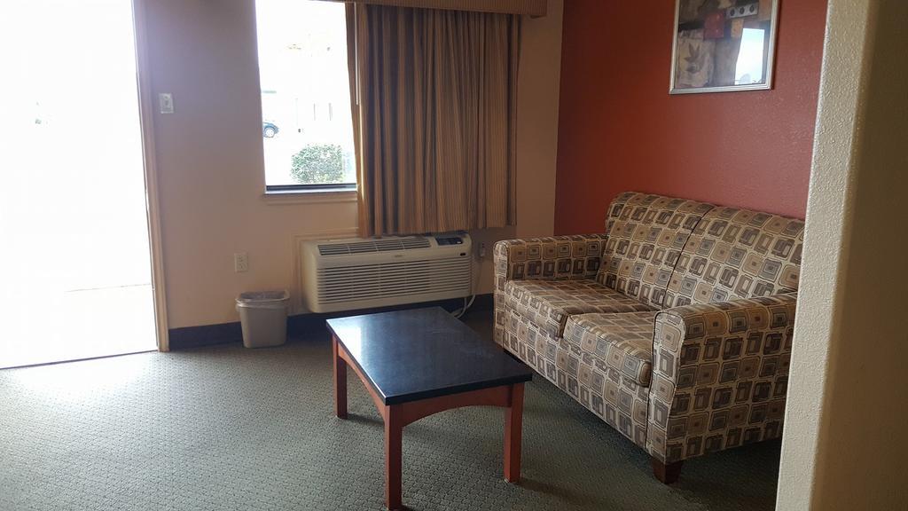 Budgetel Inn And Suites Hearne Exterior foto