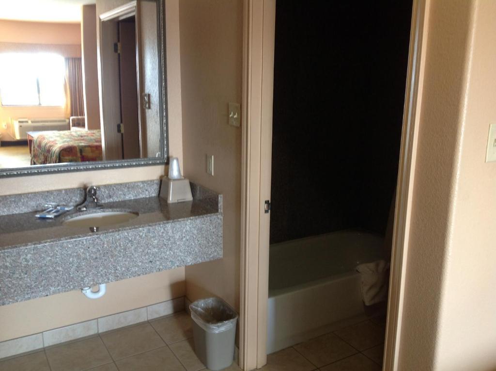Budgetel Inn And Suites Hearne Quarto foto