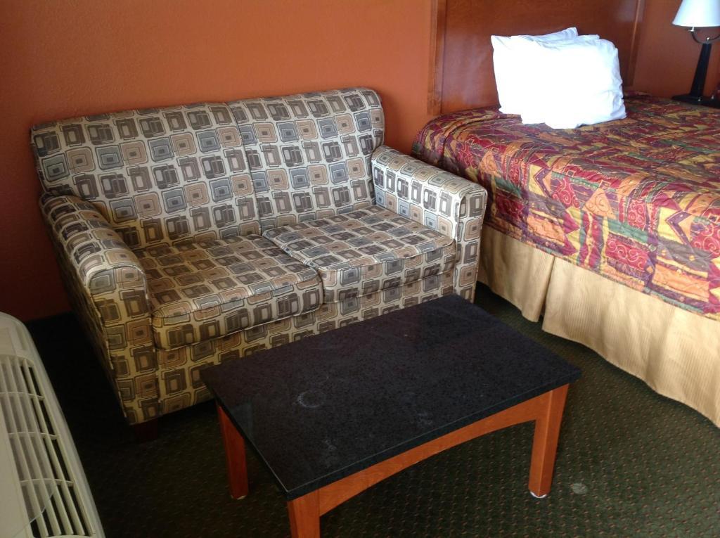 Budgetel Inn And Suites Hearne Quarto foto